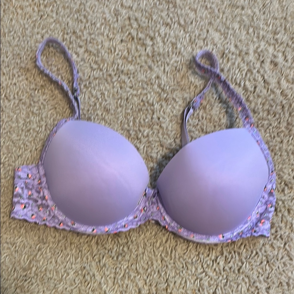 Victoria’s Secret PINK Lavender Lace push up demi Bra